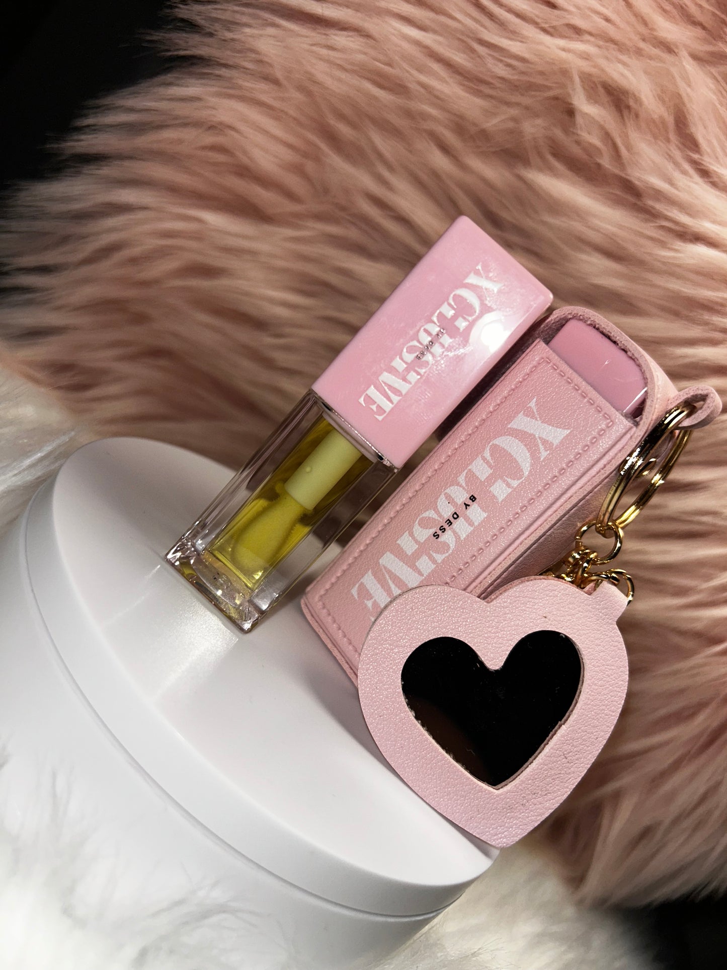LipGloss W/Key Chain Holder